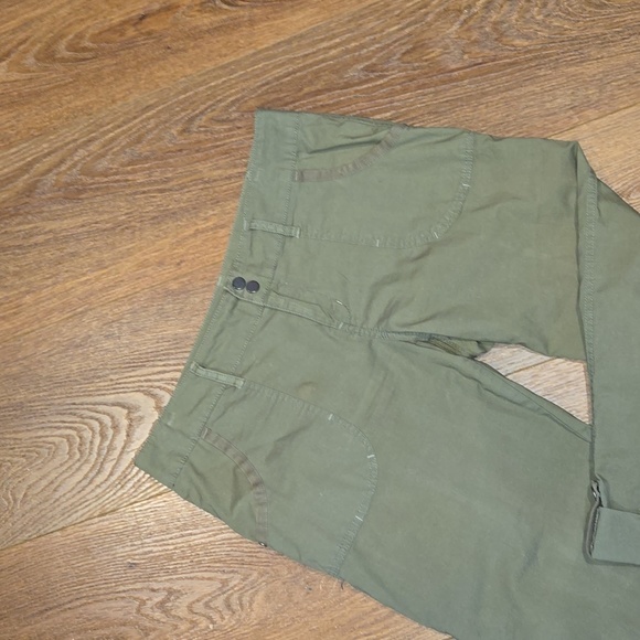 SANCTUARY CROP PANTS.   #6009 - Picture 2 of 7